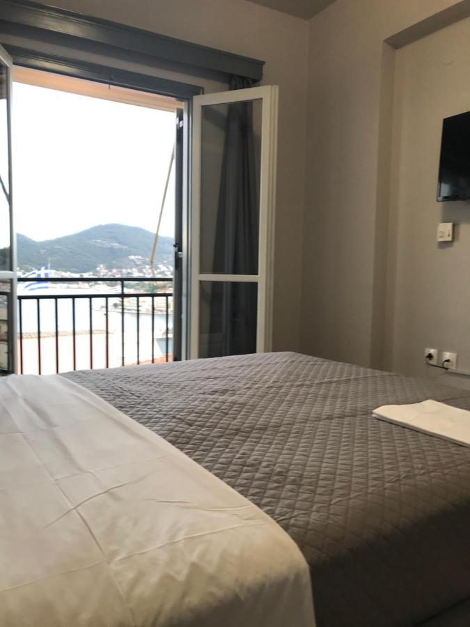 Beautiful View Of Poros Vila Galatás Exterior foto